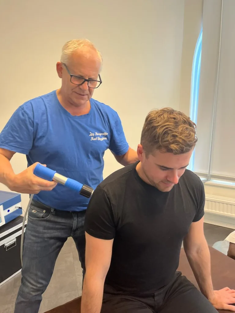 Kiropraktor, Käkproblem, Rygg, Axlar, Nacke, Skuldror, Tennisarmbåge, Golfarmbåge, Höftproblem, Bäckenproblem, Knäproblem, Smärta i vad, Benhinneproblem, Hälsporre, Ischias, Kroniska ryggproblem, Akuta Ryggproblem Älmhult, Växjö, Ljungby, Osby, Hässleholm, Broby, Örkelljunga, Munka-Ljungby, Markaryd